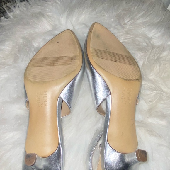 Naturalizer Silver Slingback Heels - Picture 6 of 9
